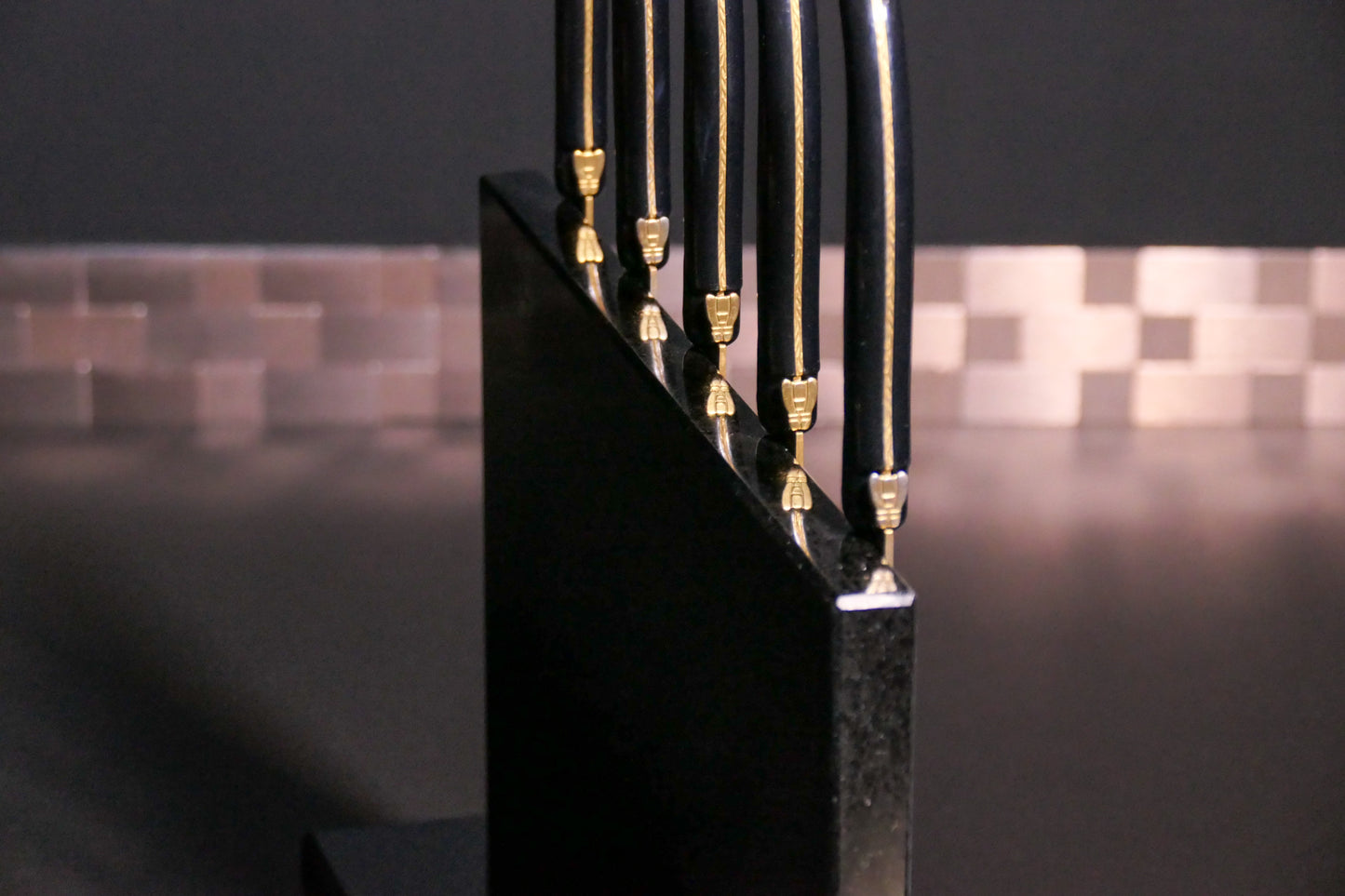 Knife block made of Star Galaxy Gold | Diamond cut