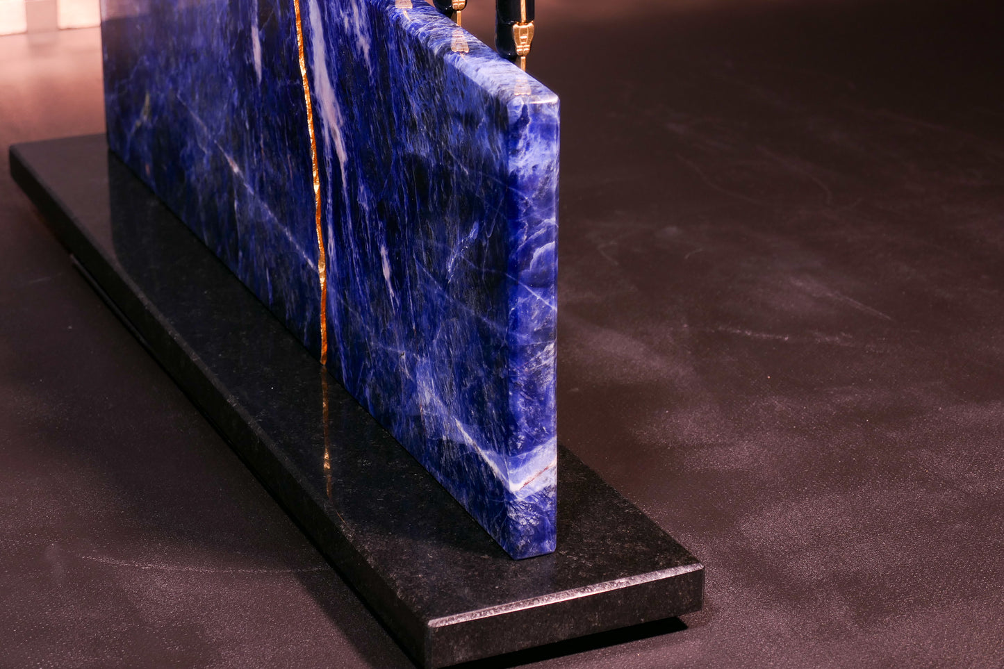 Sodalite knife block | Diamond Cut