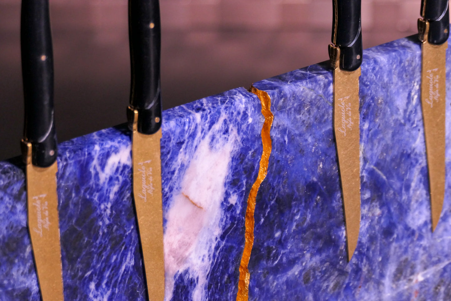 Sodalite knife block | Diamond Cut