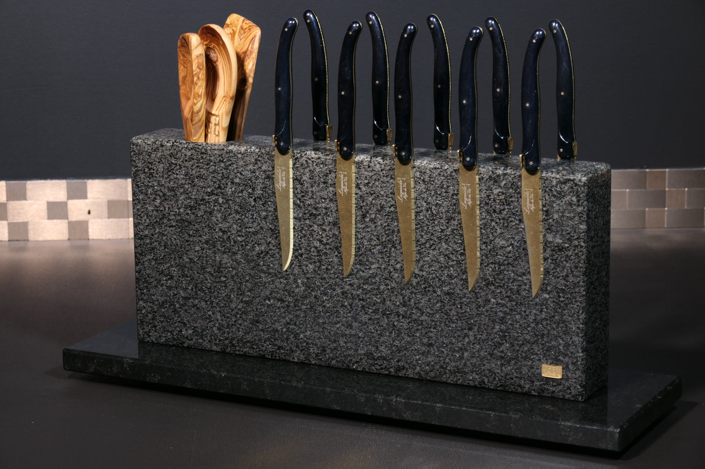 Knife block made of Nero Impala | Big Diamond Cut