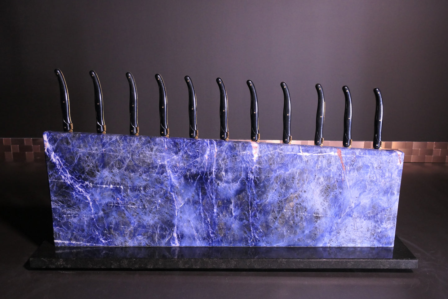 Sodalite knife block | Diamond Cut