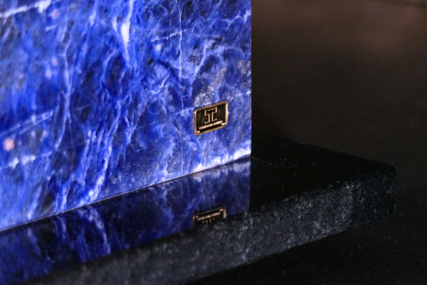 Sodalite knife block | Diamond Cut