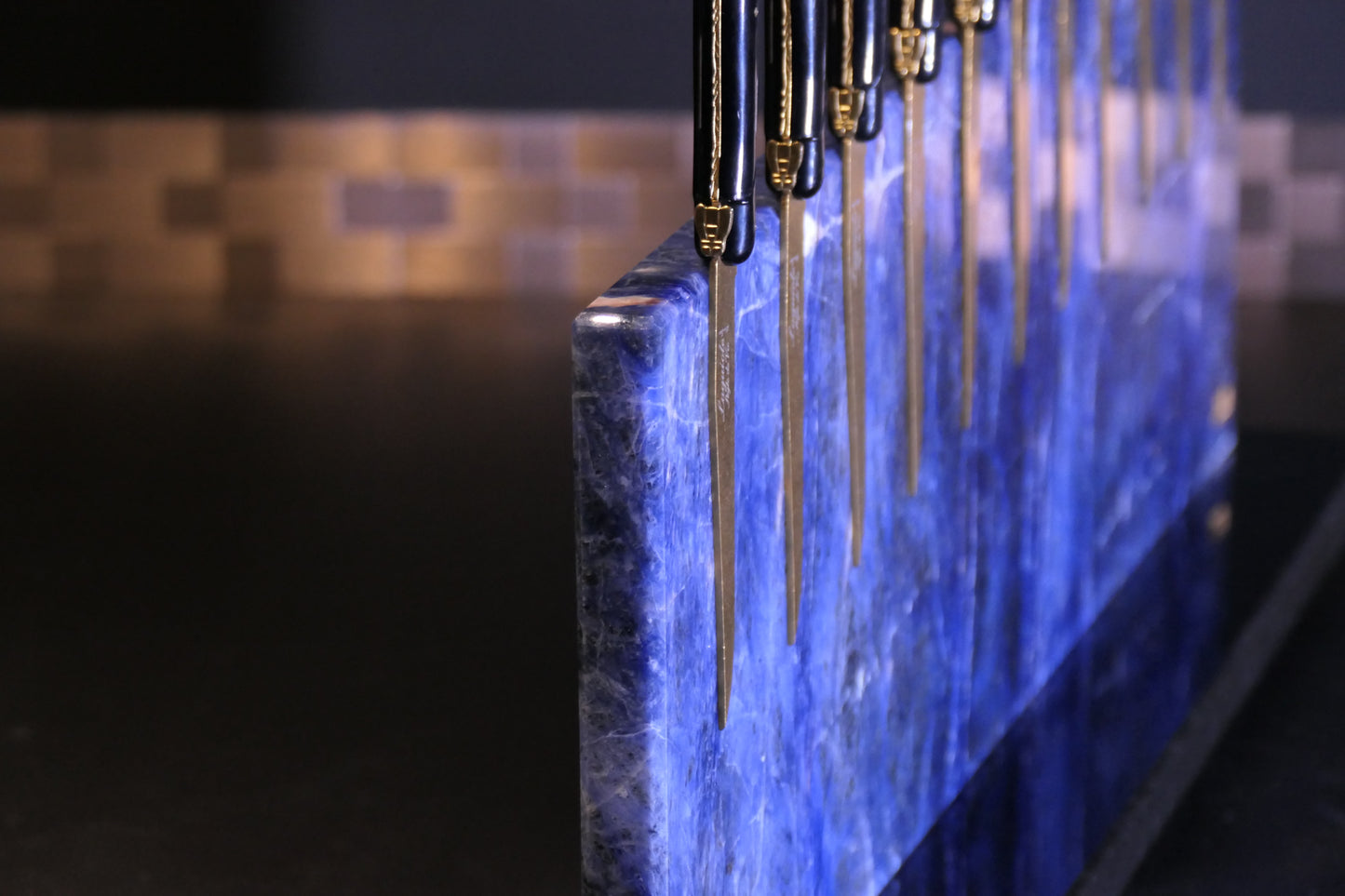 Sodalite knife block | Diamond Cut