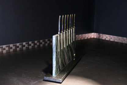 Knife block made of Black Lapponia | Diamond cut