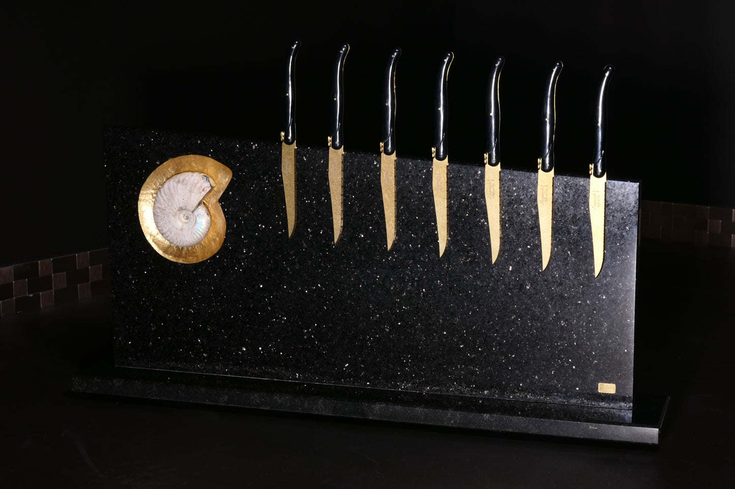 Star Galaxy Gold knife block with an ammonite